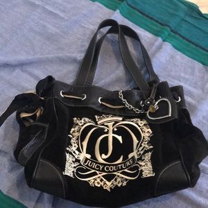 Hand bag